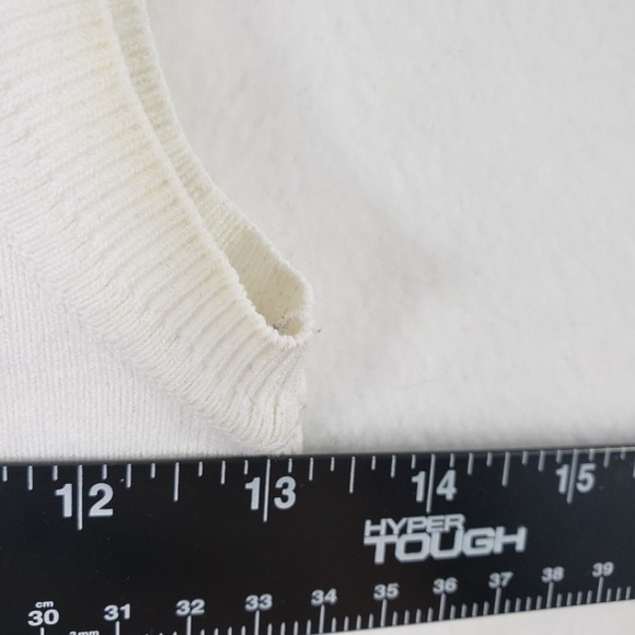 Zara Cropped Tank Top Womens Medium White Knit Crewneck Sleeveless Casual Basic - Picture 7 of 8